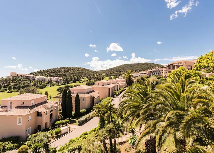 Le Village De Cap Esterel - Maeva - Climatise 2 Pieces 4 Personnes - Prestige Mae-3503 *