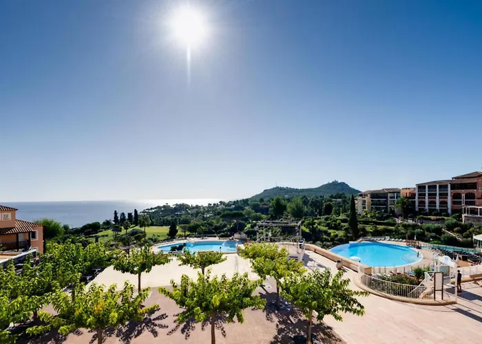 Le Village De Cap Esterel - Maeva - Climatise 2 Pieces 4 Personnes - Prestige Mae-3503 *